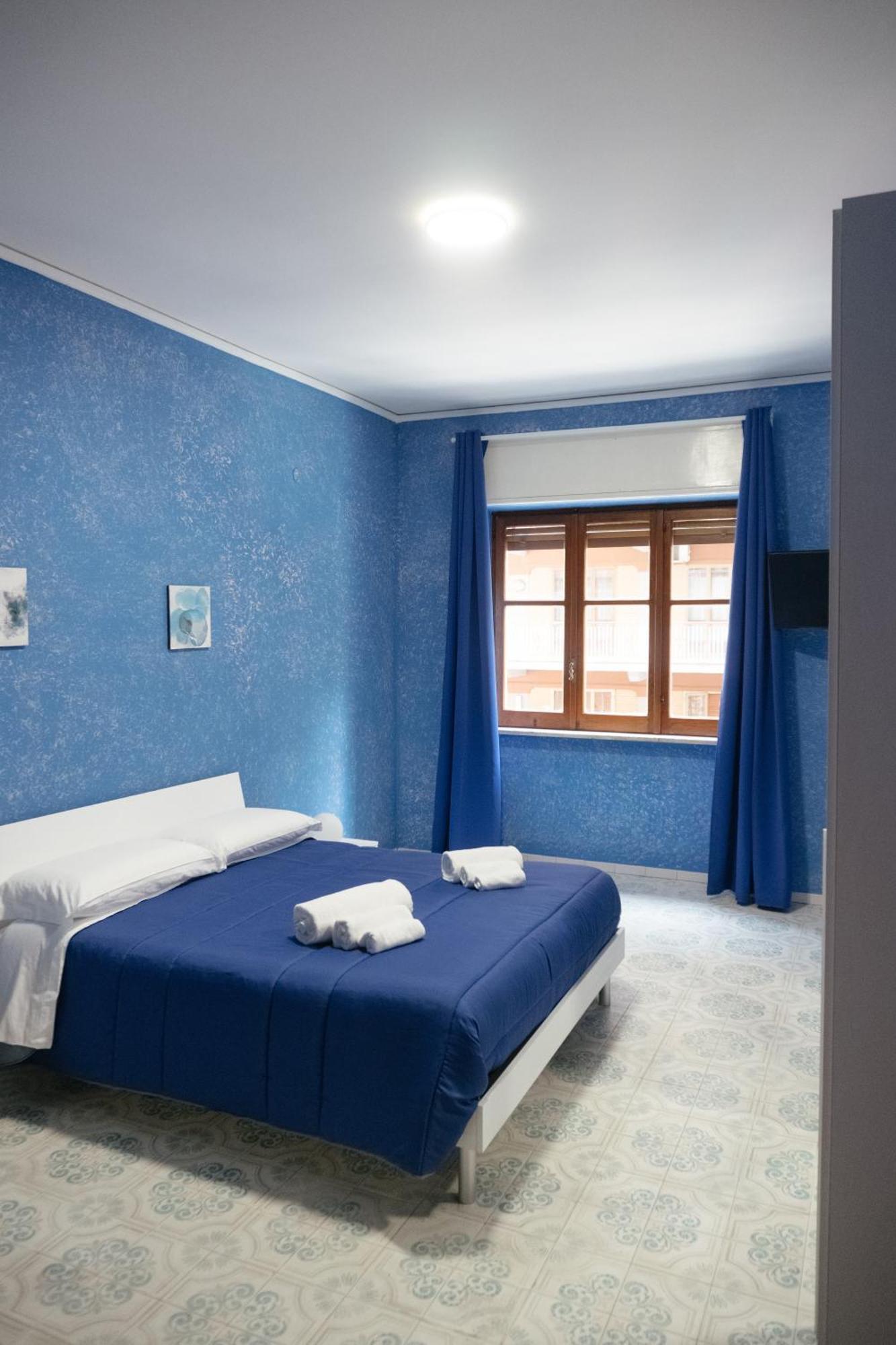 Domus Aurea Relax Room Salerno Buitenkant foto